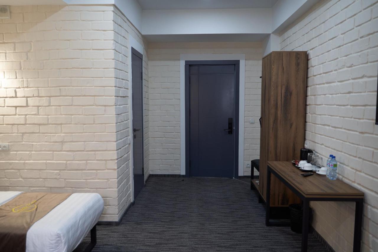 Hotel Vatan Plaza Taschkent Exterior foto