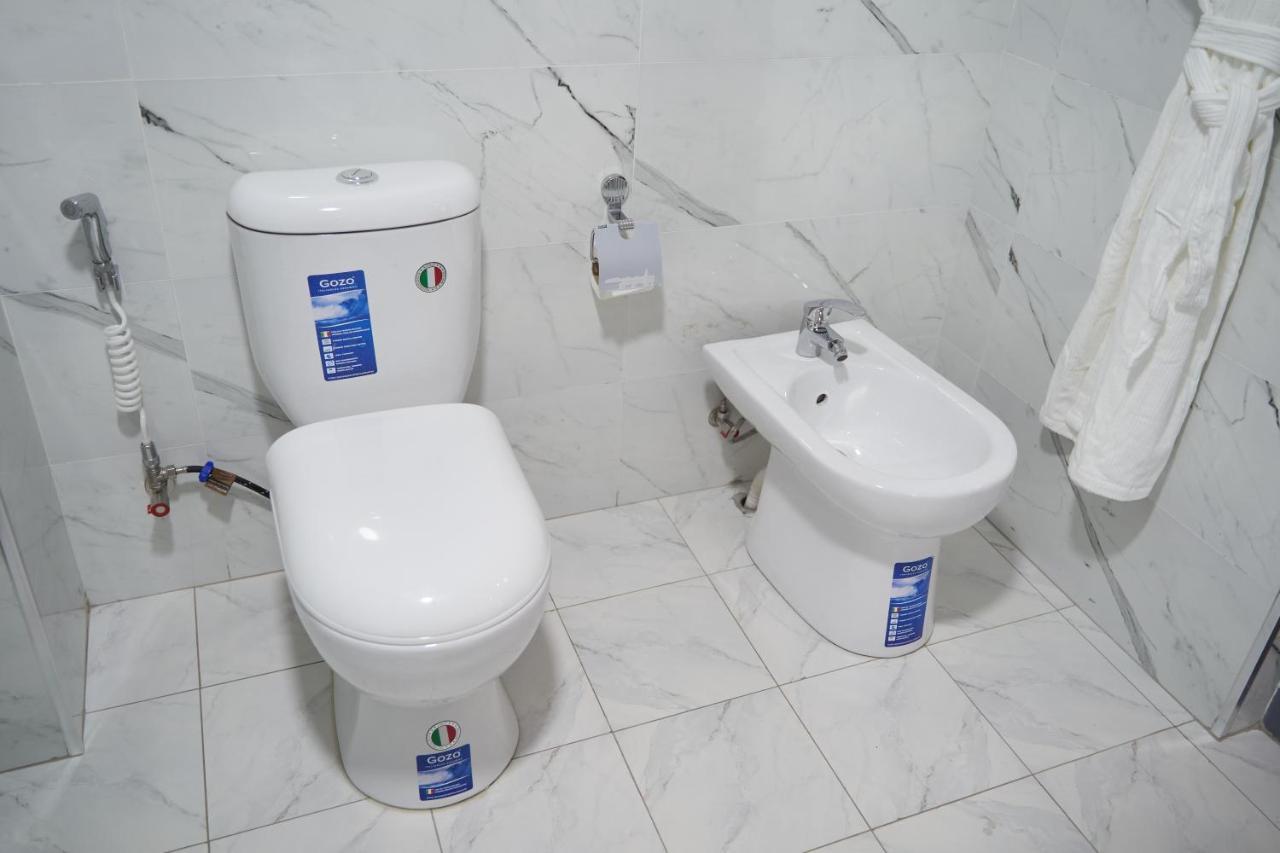 Hotel Vatan Plaza Taschkent Exterior foto
